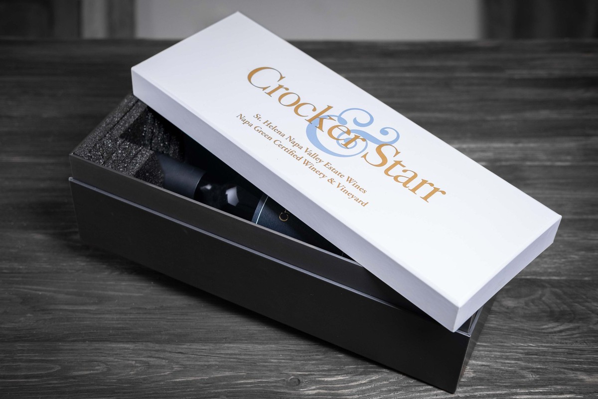 1-Bottle Logo Box w/ Shipping Sleeve 1